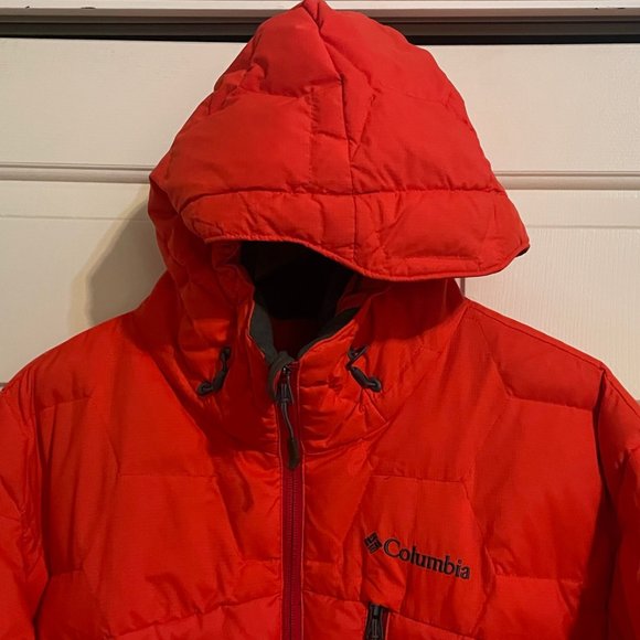 Columbia Hooded Red 700 Down Fill Jacket - Large - Picture 7 of 16